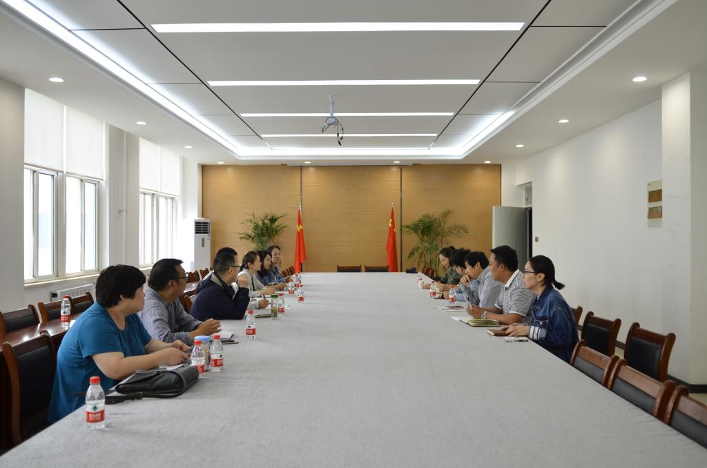 许昌学院设计ac米兰官方网站交流会